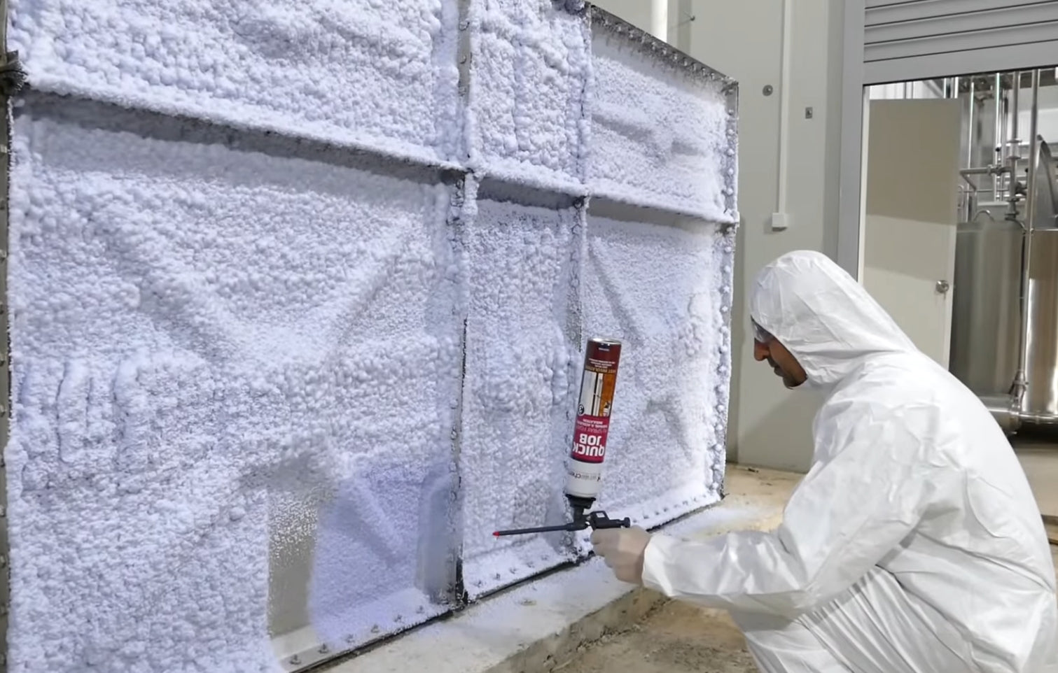 Quick Job Polyurethane Spray Foam Insulation 850 ml (10 pcs)
